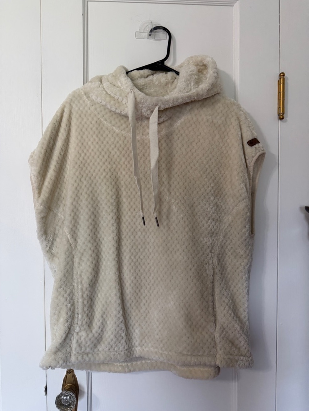 Columbia Cream Plush Hooded Pullover